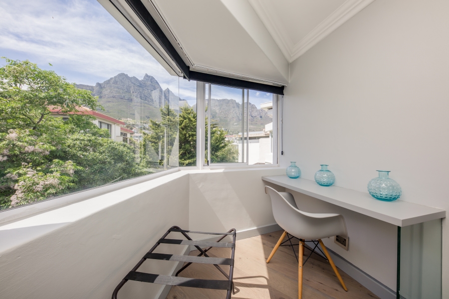3 Bedroom Property for Sale in Camps Bay Western Cape